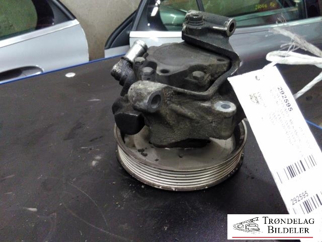 Servo pumpe mekanisk til Audi A6 2005-2008 (Type III, Fase 1) (C6) (C6) 