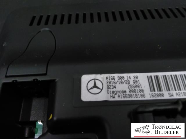 Multimedia display (MCU - Media Controller Unit) til Mercedes GLA 2014-2020 (X156) (X156) (A 166 900 14 20|)