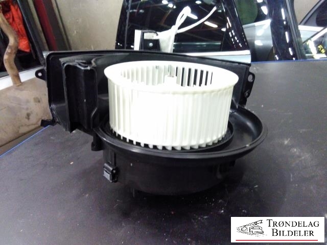 Varmeapparat motor til Volvo V90 / V90 CC / S90, 2016-->>  (BOSCH|0 130 309 504)