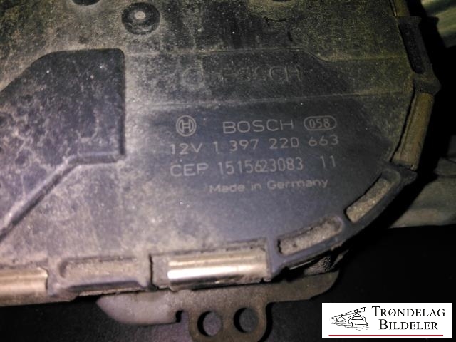 Viskermotor frontrute komplett m/overføring til VW Golf VII 2012-2017 (Fase 1) (BOSCH|3 397 021 673|)