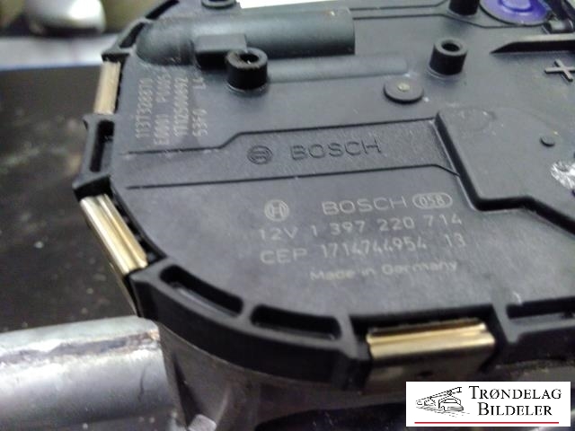 Viskermotor frontrute komplett m/overføring til Volvo V90 / V90 CC / S90 2016-->> (BOSCH|3 397 021 717|)