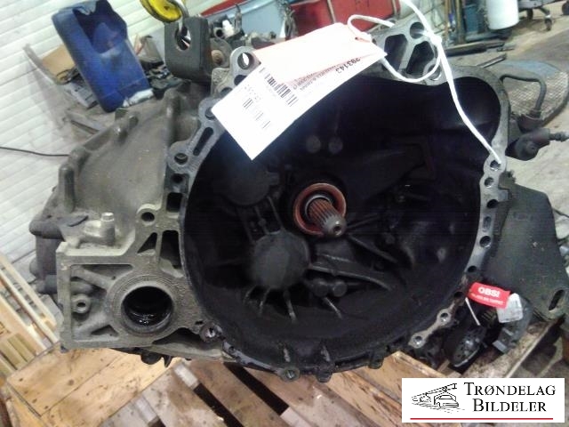 Girkasse manuell 6-trinn til Toyota Avensis 2003-2008 (Type II)  (30300-2D151|)