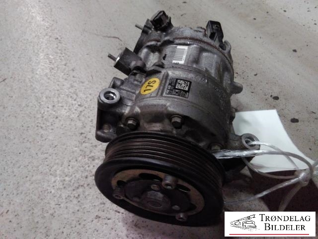 Aircondition kompressor til VW Tiguan 2016-2020 (Type II, Fase 1)  (VW AG|890607|5Q0 816 803 D|5Q0816803|5Q0816803B|5Q0816803C|5Q0816803D|5Q0816803H|5Q0816803J|5Q0816803Q|5Q0820803P|)