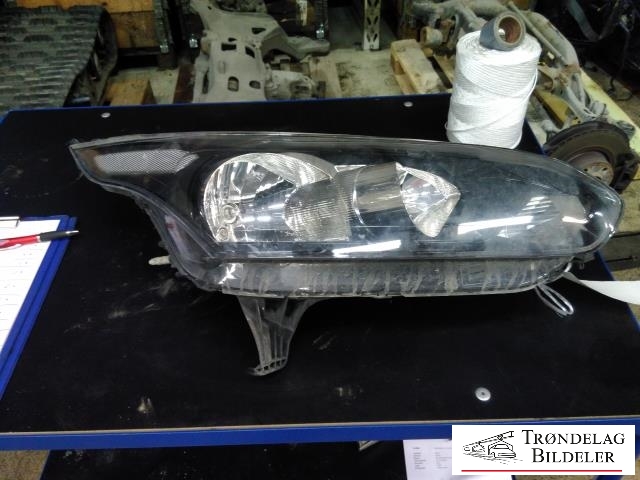 Frontlykt høyre halogen til Ford Transit Connect, 2013-2018 Type II, Fase 1  (VALEO|90036438)