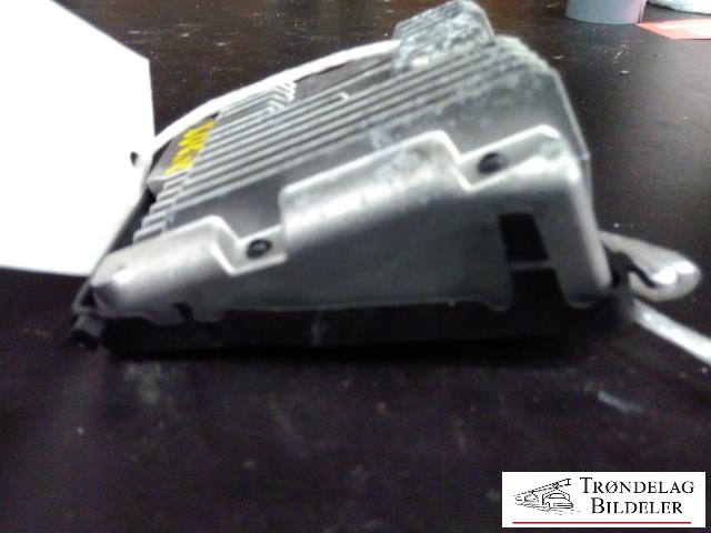 Parkeringskamera foran til Toyota Auris 2015-2019 (Type II, Fase 2)  (TOYOTA|88181-02060|)