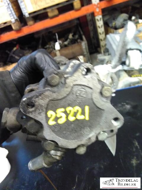 Servo pumpe mekanisk til BMW 3-Serie 2005-2011 (E90/E91/E92/E93) (E90/E91/E92/E93) (BMW|7692 974 546|)