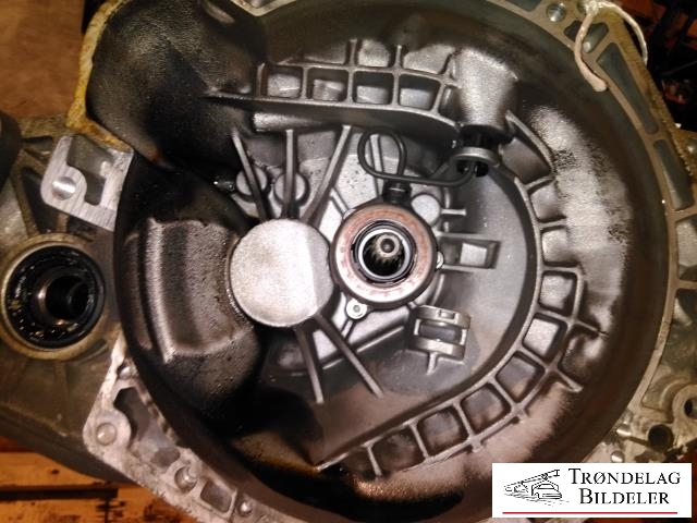 Girkasse manuell til Opel Corsa D 2006-2014  (55565177|649354685|)