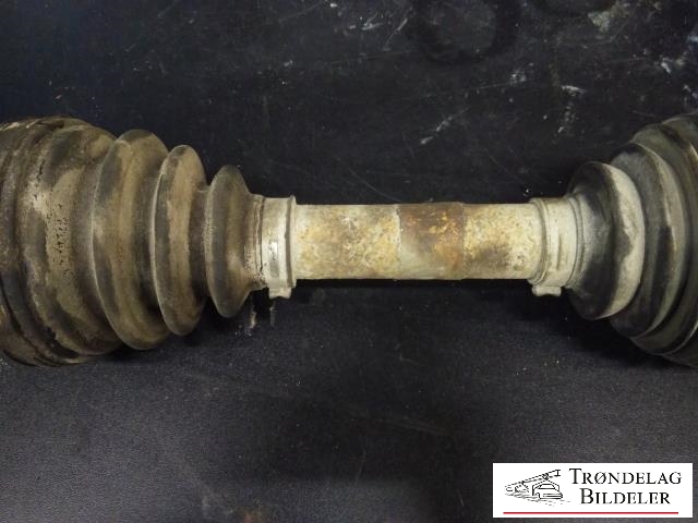 Drivaksel høyre foran, diesel/manuell til Toyota Hilux 2006-2011 (43430-0K030|434300K030|43430-0K020|434300K020|)