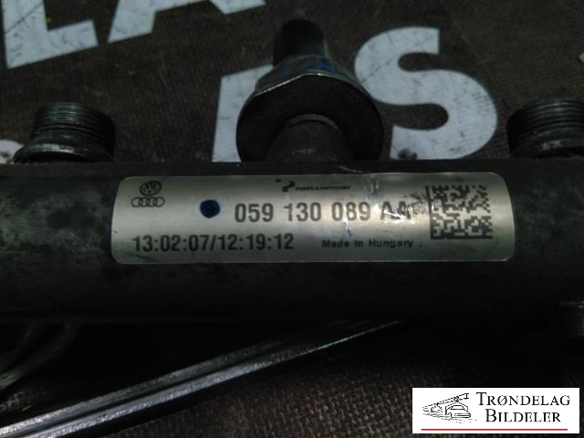 Dyseskinne (fuelrail) til Audi A6, Allroad 2006-2008 (Type II, Fase 1) (C6) (C6) (VW|059 130 089 AA|)