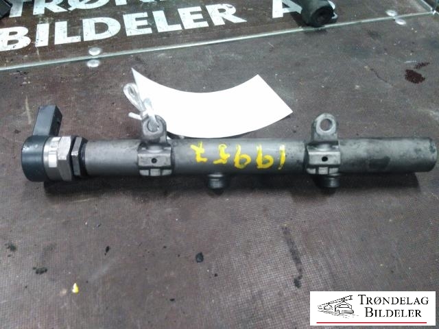Dyseskinne (fuelrail) til Audi A6, Allroad 2006-2008 (Type II, Fase 1) (C6) (C6) (VW|059 130 090 AF|)