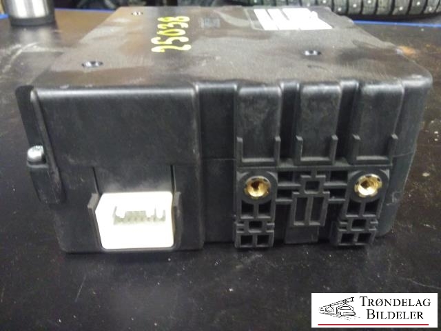 Styreenhet ABS til Lexus RX 2003-2009 (Type II) (XU30) (XU30) (89680-33010|)