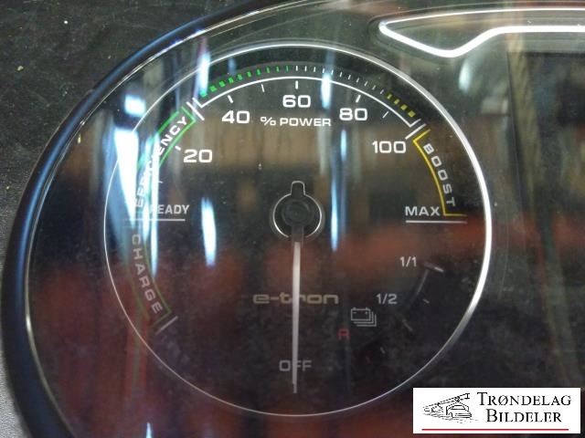 Instrumentpanel til Audi A3 2012-2016 (Type III, Fase 1)  (8V0 920 872 J|)