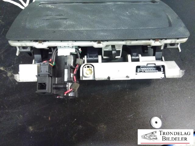 Multimedia display (MCU - Media Controller Unit) til Audi A3 2012-2016 (Type III, Fase 1) (ALPINE|8V0 857 273 M|8V0 957 974 E|)