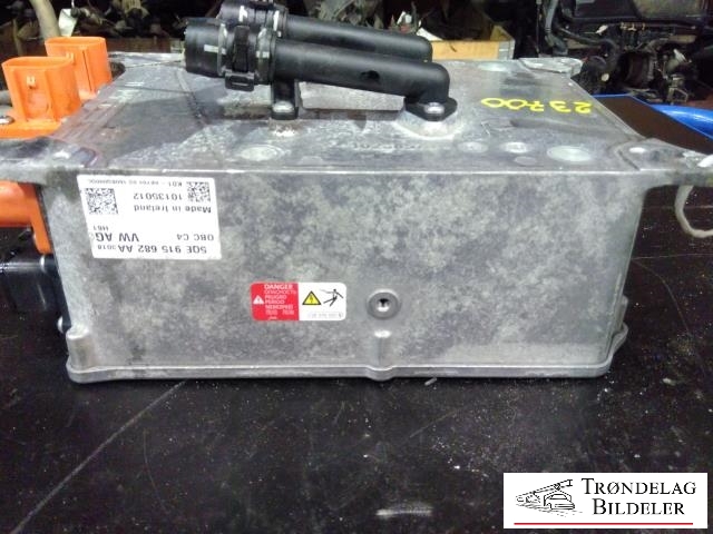 Batterilader (OBC - On Board Charger) til Audi A3, 2012-2016 (Type III, Fase 1)  (VW AG|5QE 915 682 AA)