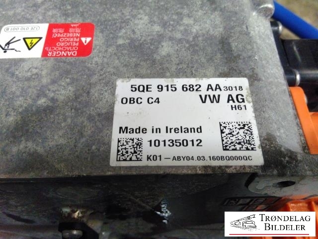 Batterilader (OBC - On Board Charger) til Audi A3 2012-2016 (Type III, Fase 1)  (VW AG|5QE 915 682 AA|)