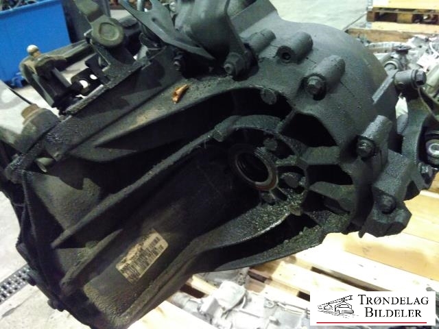 Girkasse manuell til Volvo V50 2004-2007 (Fase 1)  (6N5R7002Y5|T1GF2100606062309|)