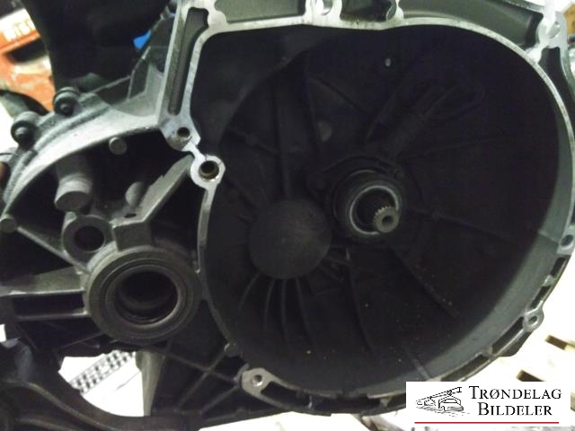 Girkasse manuell til Volvo V50 2004-2007 (Fase 1)  (6N5R7002Y5|T1GF2100606062309|)