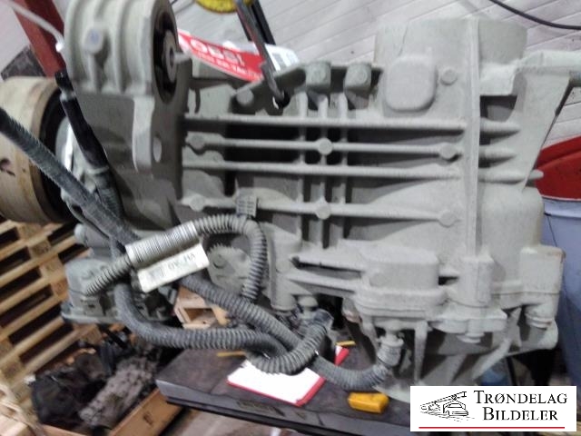 Kardang klokke bak til VW Transporter / Caravelle 2015-2019 (T6) (T6) (09N 525 010 F|)