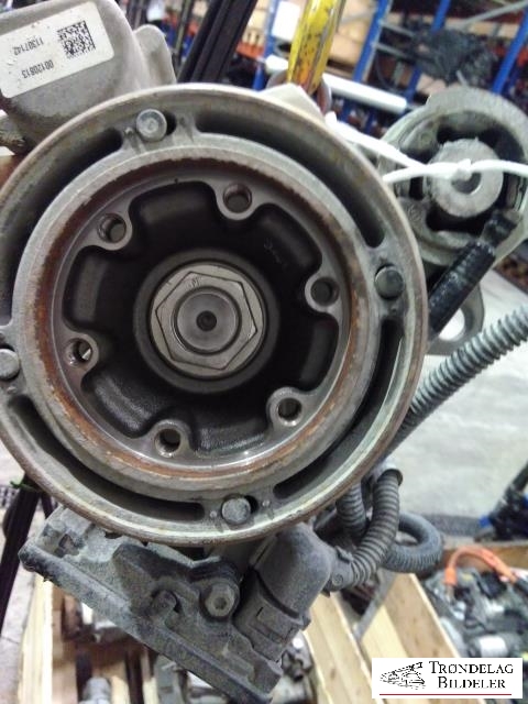 Kardang klokke bak til VW Transporter / Caravelle 2015-2019 (T6) (T6) (09N 525 010 F|)