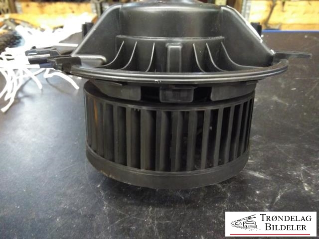 Varmeapparat motor til VW Passat 2015-2019 (Fase 1) (B8) (B8) (DENSO|CZ016060-1201|3Q1 816 021 A|)