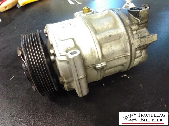 Aircondition kompressor til VW Golf V, Combi 2003-2008  (SANDEN|5Q0820803F|5Q0820803K|890632|5Q0820803D|5Q0820803J|5Q0820803G|1K0820803A|1K0820803B|1K0 820 859 F|1K0 820 859 S|1K0820803L|1K0820803M|5Q0820803M|1K0820803G|1K0820803J|1K0820803K|1K0820803N|1K0820803P|1K0820803Q|1K0820803S|5K0820803|5K0820803A|5K0820803B|5K0820803C|5K0820803D|5K0820803E|5K0820803F|5K0820803G|5K0820803H|5K0820803J|5K0820803K|5N0820803|890633|5N0820803C|1K0 820 808 B|5N0820803H)