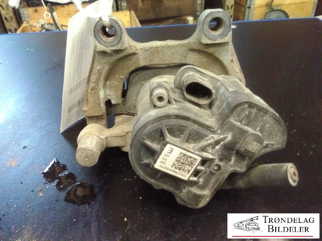 Bremsecaliper venstre foran til VW Passat, 2015-2019 (Fase 1) (B8) (B8) (8V0615123D|8V0615125A)