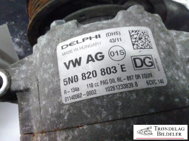 Aircondition kompressor til VW Passat 2011-2015 (B7) (B7) (DELPHI|5Q0820803F|5Q0820803K|890632|5Q0820803D|5Q0820803J|5Q0820803G|1K0820803A|1K0820803B|1K0 820 859 F|1K0 820 859 S|1K0820803L|1K0820803M|5Q0820803M|1K0820803G|1K0820803J|1K0820803K|1K0820803N|1K0820803P|1K0820803Q|1K0820803S|5K0820803|5K0820803A|5K0820803B|5K0820803C|5K0820803D|5K0820803E|5K0820803F|5K0820803G|5K0820803H|5K0820803J|5K0820803K|5N0820803|890633|5N0820803C|1K0 820 808 B|5N0820803H)