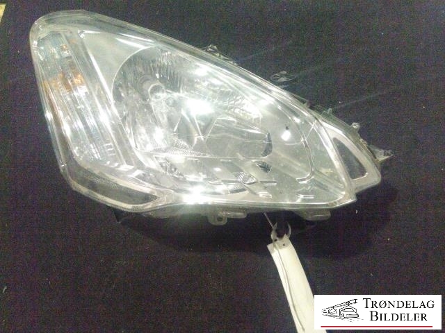 Frontlykt høyre halogen til Citroën Berlingo 2008-2015 (Type II, Fase 1)  (VALEO|98 063 065 80|)