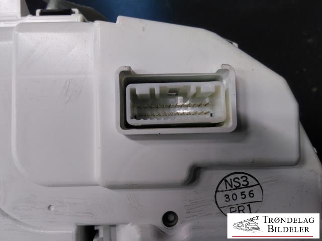 Instrumentpanel til Mitsubishi Outlander 2015-->> (Type III, Fase 2)  (MITSUBISHI|8100C455|0T34539|)