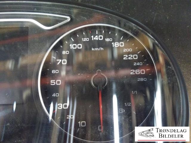 Instrumentpanel til Audi A3 2012-2016 (Type III, Fase 1) (AUDI|8V0 920 871 R|)