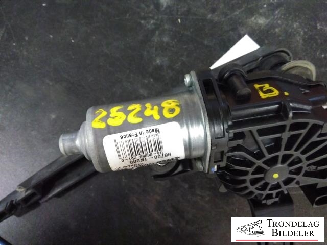 Viskermotor bakrute til Hyundai Ix20 2010-2017 (VALEO|98700-1K000|)