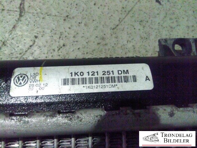 Radiator (manuell gir) til VW Golf VI 2008-2012 (1K0 121 251 DM|1K0 121 251 AB|)
