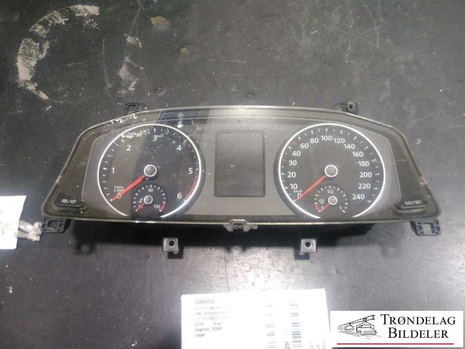 Instrumentpanel til VW Transporter / Caravelle 2015-2019 (T6) (T6) (7E0 920 870 S|)