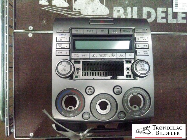 Bilstereo CD-veksler til Ford Ranger (Europa), 2007-2011  (US1666DSXA)