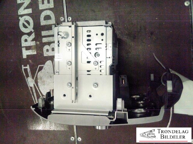 Bilstereo CD-veksler til Ford Ranger (Europa) 2007-2011 (US1666DSXA|CQ-EM8670TA|)