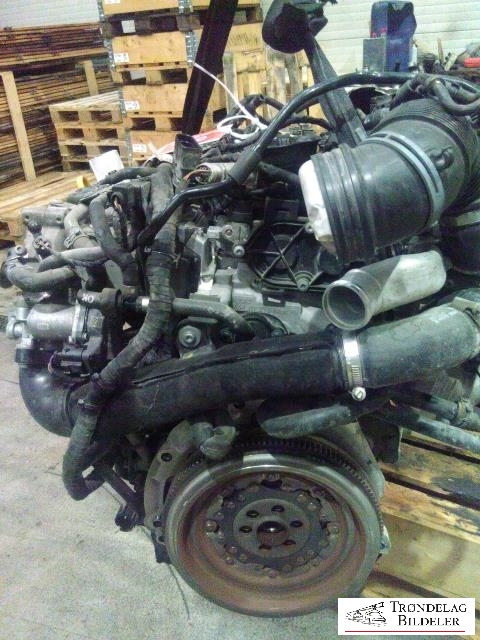 Motor diesel til VW Golf VII 2012-2017 (Fase 1)  (04L 100 090 A|04L 100 090 AX|)