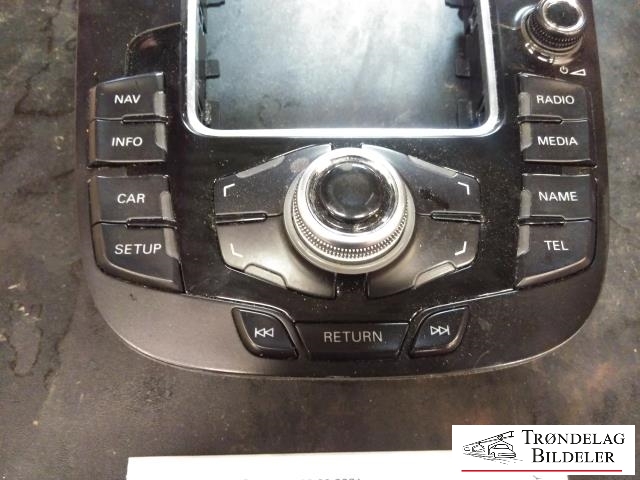Bilstereo navigasjon betjeningspanel til Audi A4 2007-2014 (Type IV) (B8) (B8) (8T0 919 609 F|)