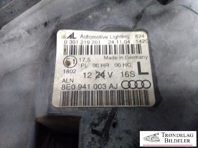 Frontlykt venstre halogen til Audi A4 2004-2008 (Type III) (B7) (B7) (AL|8E0941003AJ|301219201|)