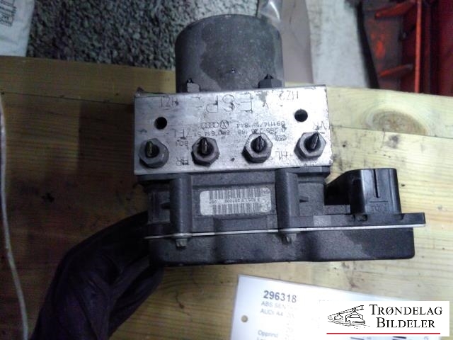 ABS sentral til Audi A4 2007-2014 (Type IV) (B8) (B8) (8K0 907 379 CA|)