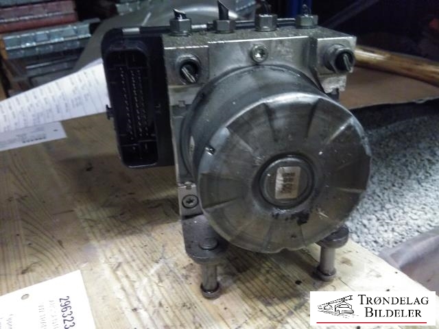 ABS sentral til VW Transporter / Caravelle 2015-2019 (T6) (T6) (7E0 997 379 D|)
