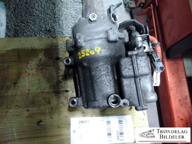 Aircondition kompressor til Mitsubishi Outlander, 2015-->> (Type III, Fase 2) (MITSUBISHI INDUSTRIES|7813A378)