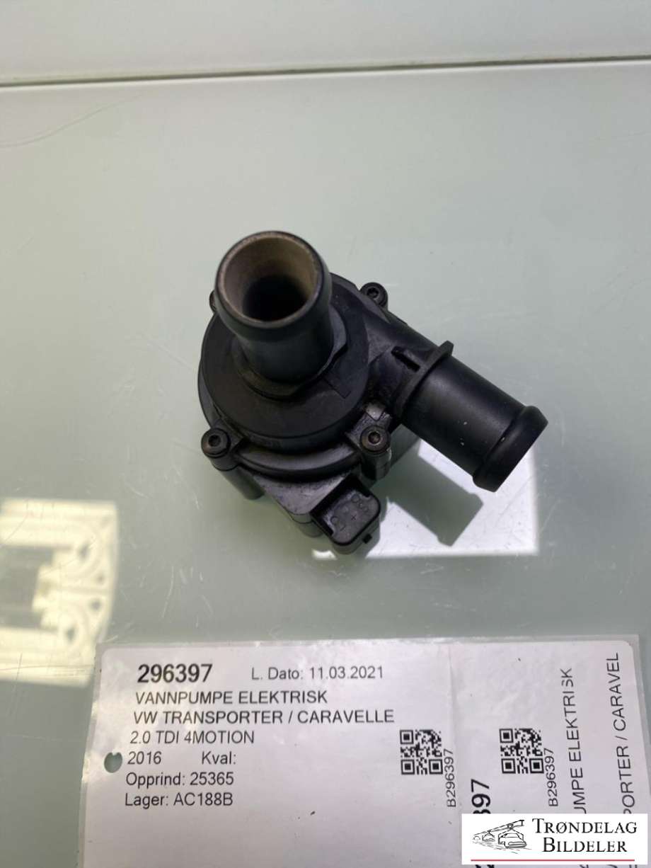Vannpumpe elektrisk til VW Transporter / Caravelle 2015-2019 (T6) (T6)