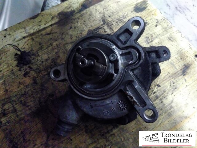 Vakuumpumpe til Volvo XC90 2002-2006 (Type I, Fase 1) (VOLVO|108699237|)