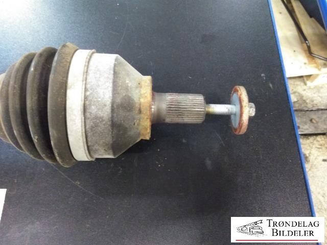 Drivaksel venstre foran, diesel/automat til Volvo C30 2010-2012 (Fase 2)  (VOLVO|P31259794|)