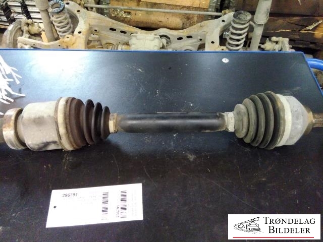 Drivaksel høyre foran, diesel/automat til Volvo C30 2010-2012 (Fase 2)  (VOLVO|P31259795|)