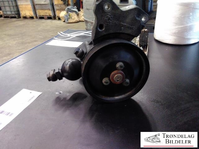 Servo pumpe mekanisk til BMW 5-Serie 2003-2010 (E60/E61) (E60/E61) (32 41 6 783 431|32416760956|32411095750)