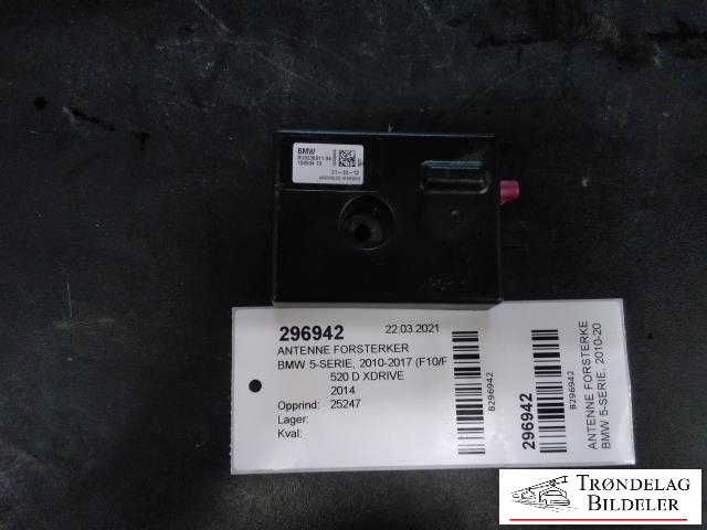 Antenne forsterker til BMW 5-Serie 2010-2017 (F10/F11) (F10/F11) (BMW|BU 923061104|10859410|)