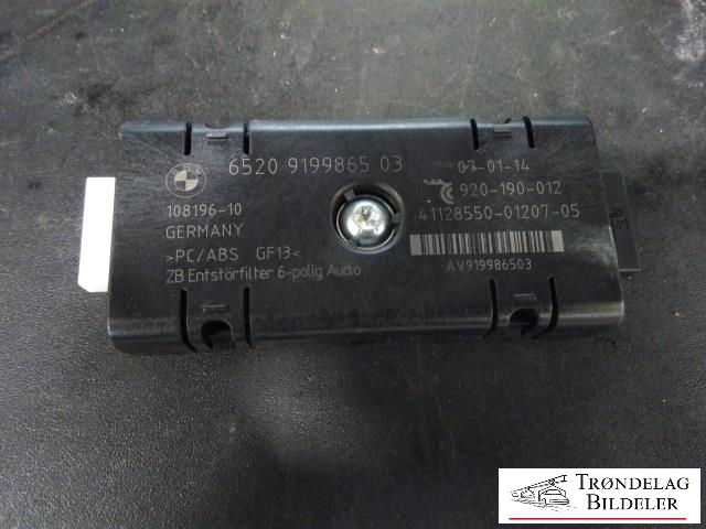 Antenne forsterker til BMW 5-Serie 2010-2017 (F10/F11) (F10/F11) (BMW|6520 9199865 03|108196-10|)