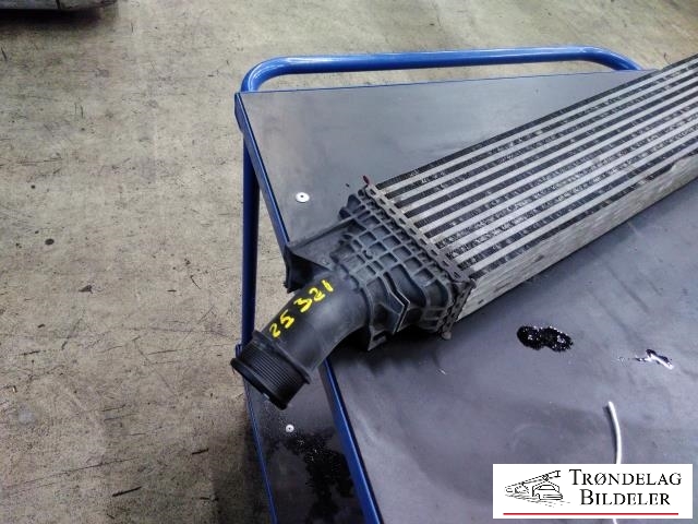 Intercooler til Audi A4 2007-2014 (Type IV) (B8) (B8) (BEHR|8K0145805G|L3122004|)