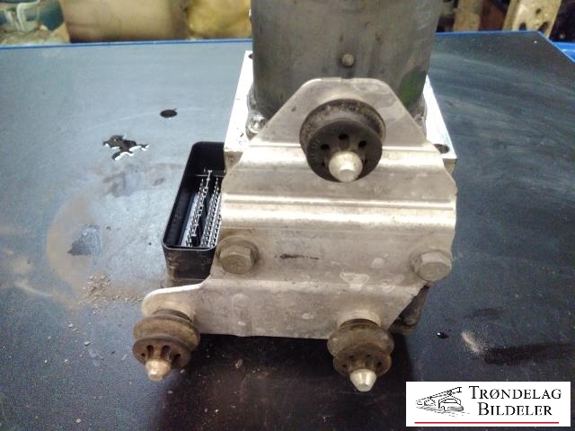 ABS sentral til Audi A6 2011-2014 (Type IV, Fase 1) (C7) (C7) (4G0 614 517 Q|4G0 614 517 S BEF|)